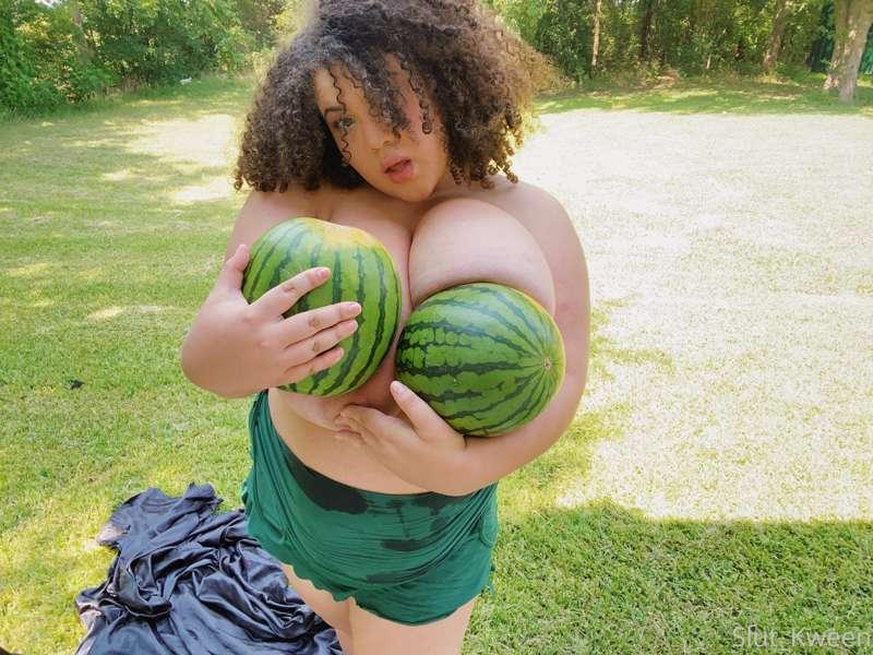 My melons bring all the boys to the yard 🍉🤪