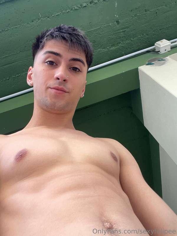 sexyfelipee image #0