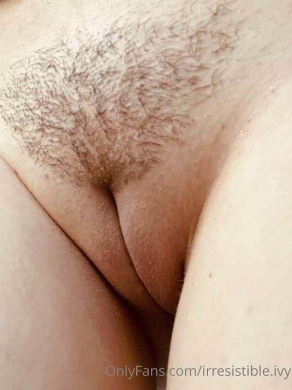 Worship pussy 🤍