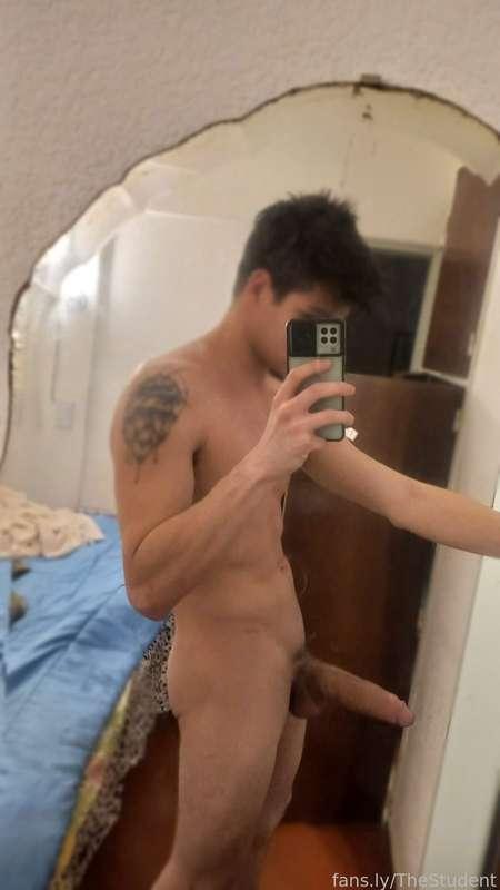 Do you want to suck? 😈

TAGS: [ #9inch #thestudent #boys #bulge #dick #big #gym #twink #xxl #fyp ]