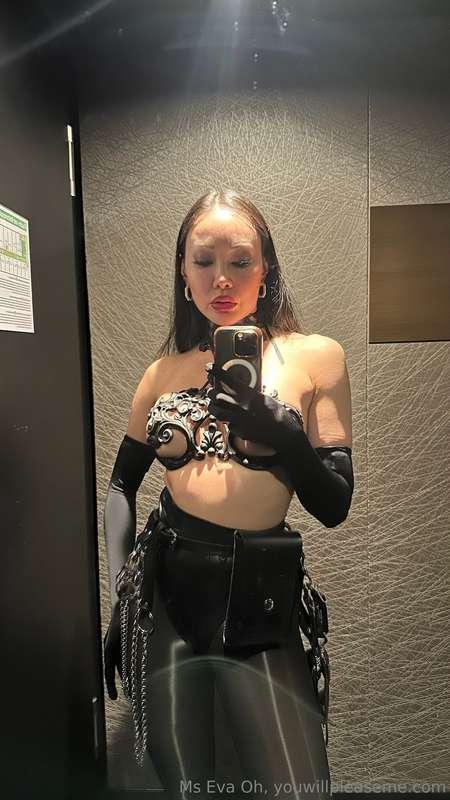 Are you even worthy of seeing me today? 😈