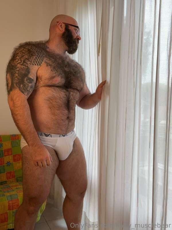 Waiting for you 😘