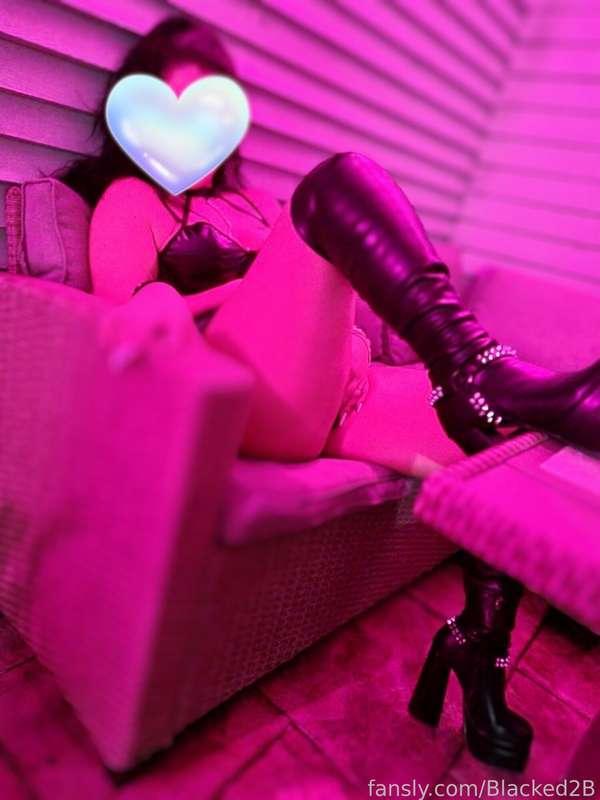blacked2bvr image #1