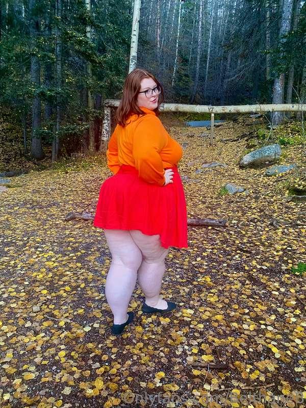 If you help me look for clues I’ll give you a Scooby snack 😘