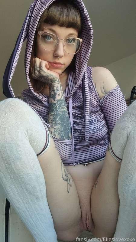 ♡ 

#pussy #pinkpussy #stockings #young #alt #egirl #teen #tattoo 