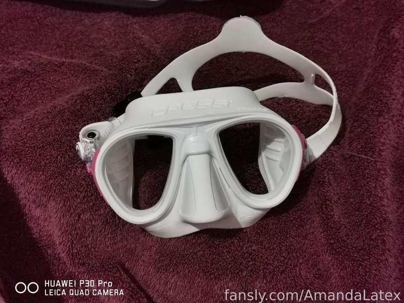 amandalatex image #2