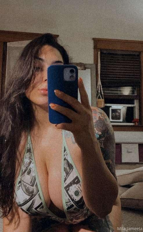 xmilaxjameelax image #0