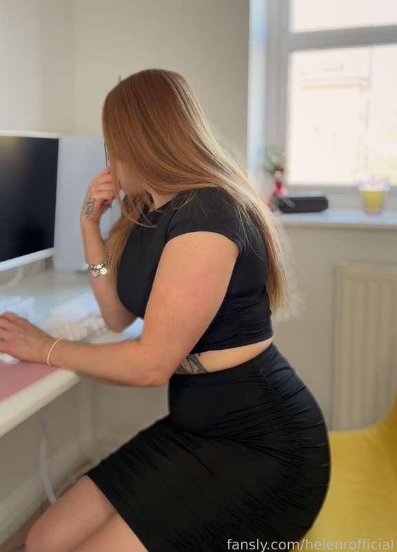 helenrofficial image #1