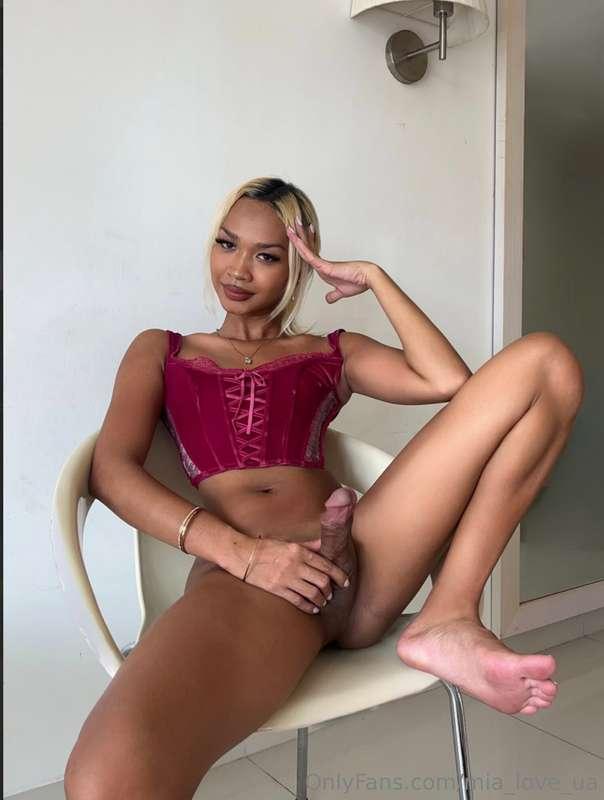 FREE ➡️🔥SUBSCRIBE NOW @anita_dickman_freeSubscribe to my bea..