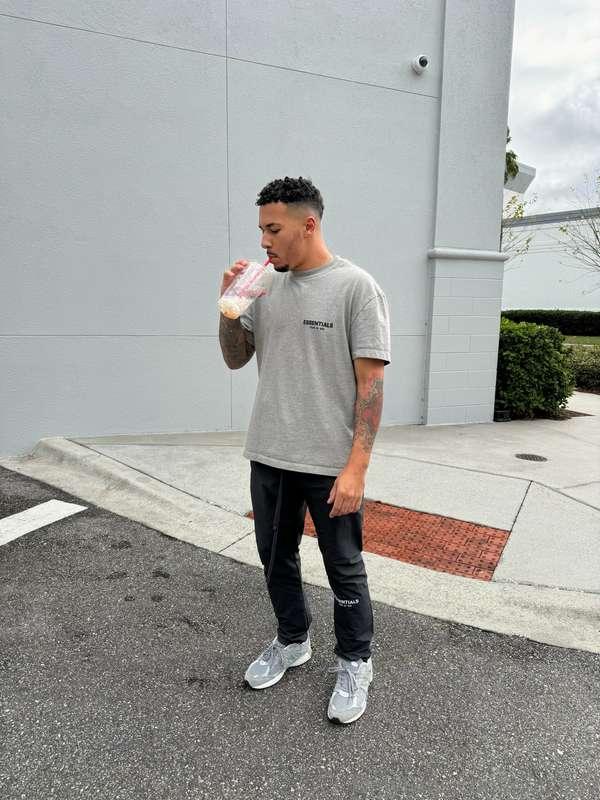 Long time😁 How yall been? come chat with me!