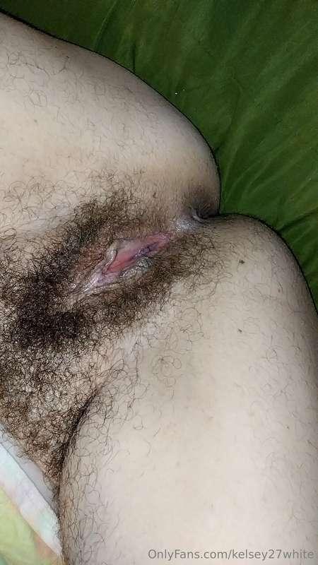 Shaving tonight so please have a good view of my hairy pussy..