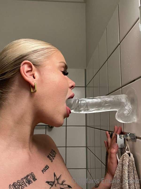 Everyone has to practice their head game🍆💦👅