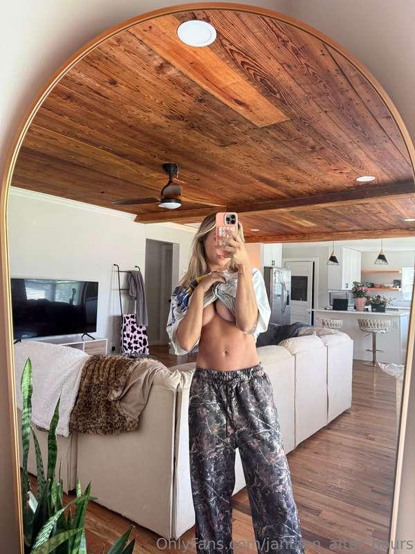 Gooooood afternoon 🙈🖤🙃