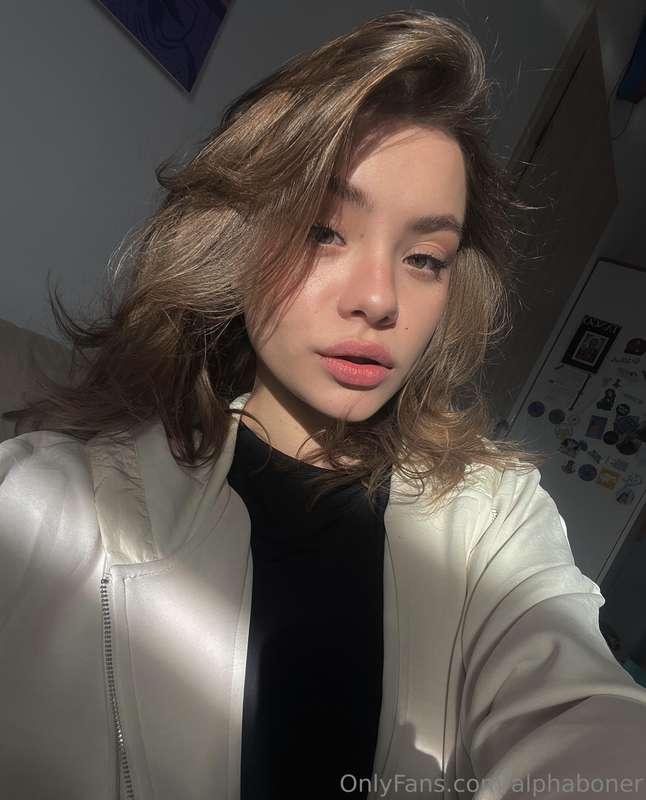 Hello😘! I’m Ilona @ilona_garna, a determined girl who loves ..