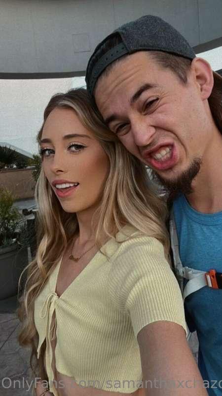 Who has the better smile? 😁