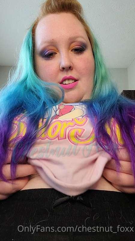 chestnut_foxx image #1