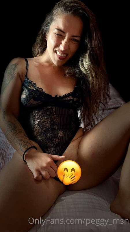 Hi baby! In 2 hours I will do a streaming so you can see a s..