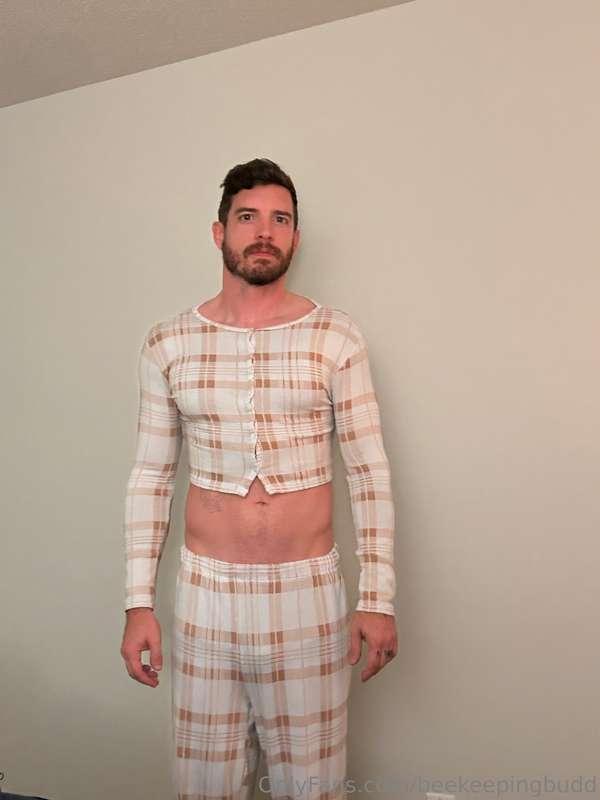PJ try on