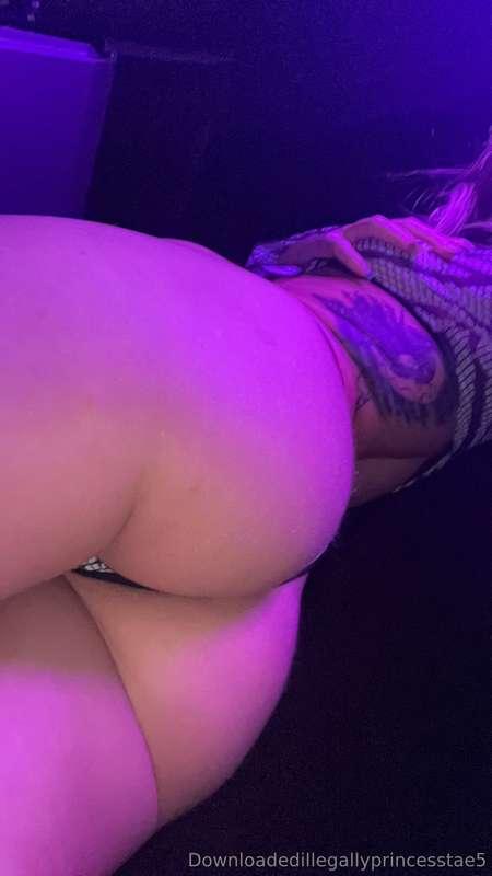 Came at midnight..?💜💙