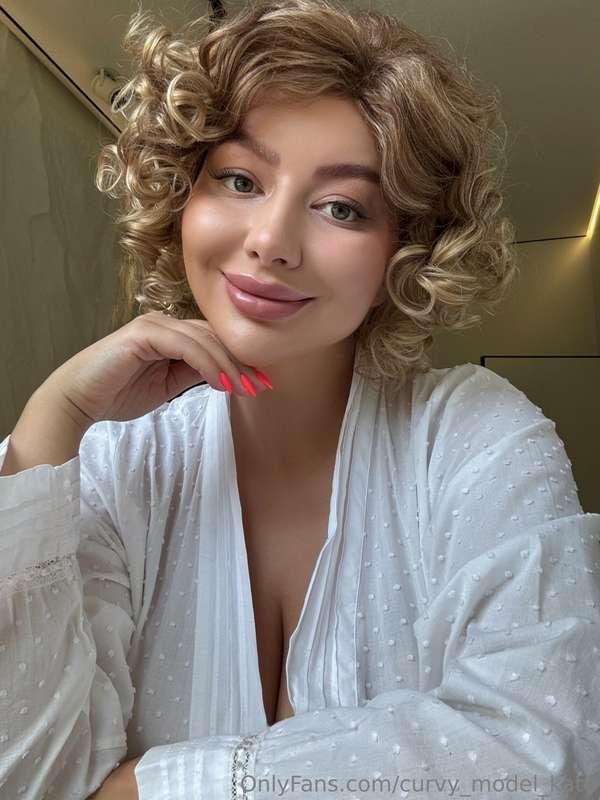 Smile, warmth and kindness! That's what overwhelms me from d..