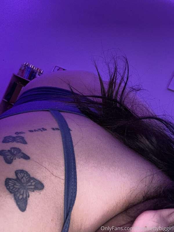 Who wants to hit it from the back 😚😏