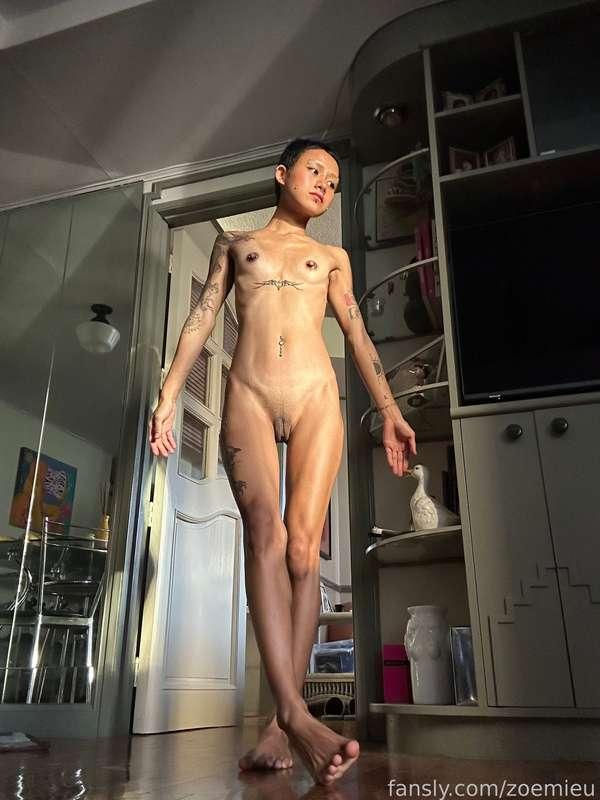 zoemieu image #0