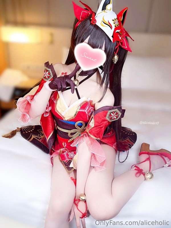 Ehehe~ kept you waiting, huh? 💥 Miss me that much~? 😏♥️ Sorr..