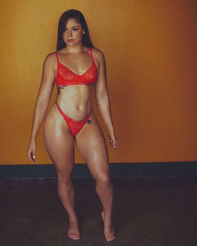 Can you handle a girl like me ❤️