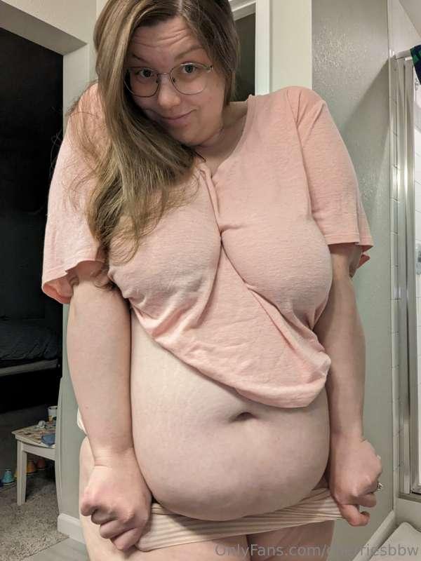 A lot of the time I don't feel like I look pregnant, but the..