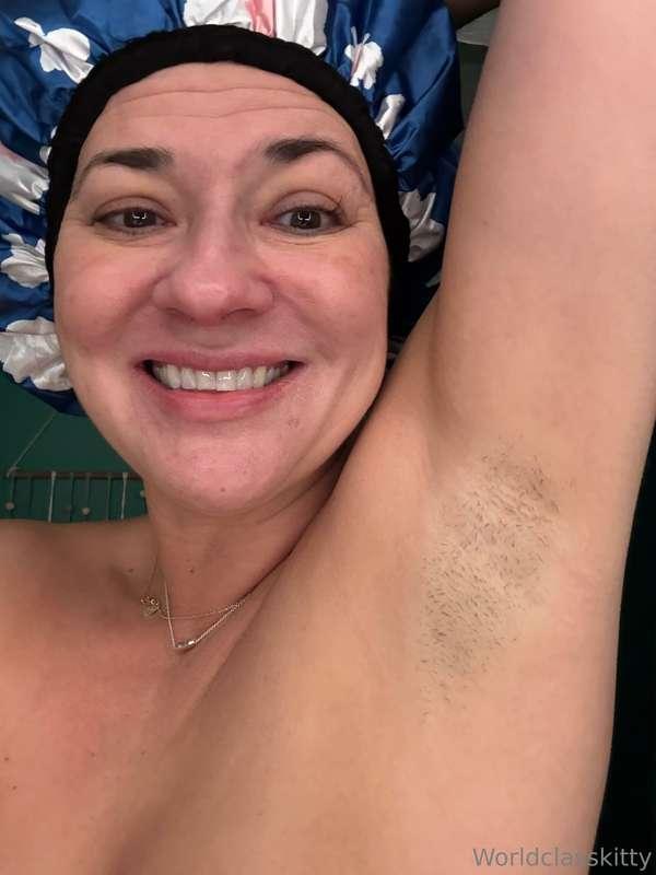 Getting my under arms waxed at next appointment So I can’t s..