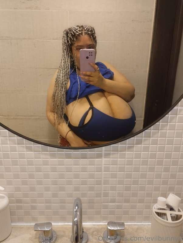 Wanna see more, love? 🥵