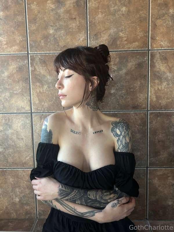 My skin is soft, but my pussy is softer. 