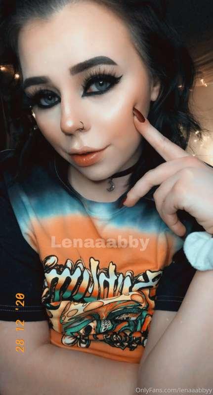 Sublime and chill? 😈 NEW B/G sextape cumming to my VIP Onlyf..