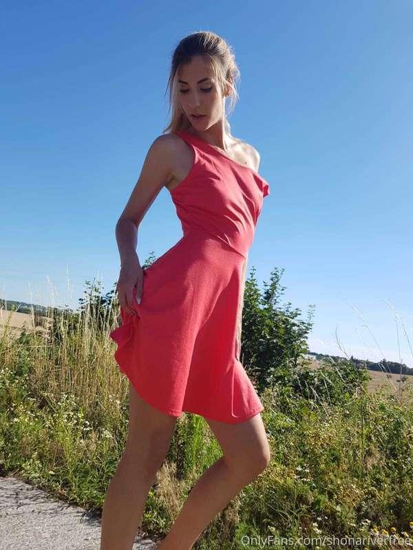 Write me if you want to get more of these pics... i have a l..