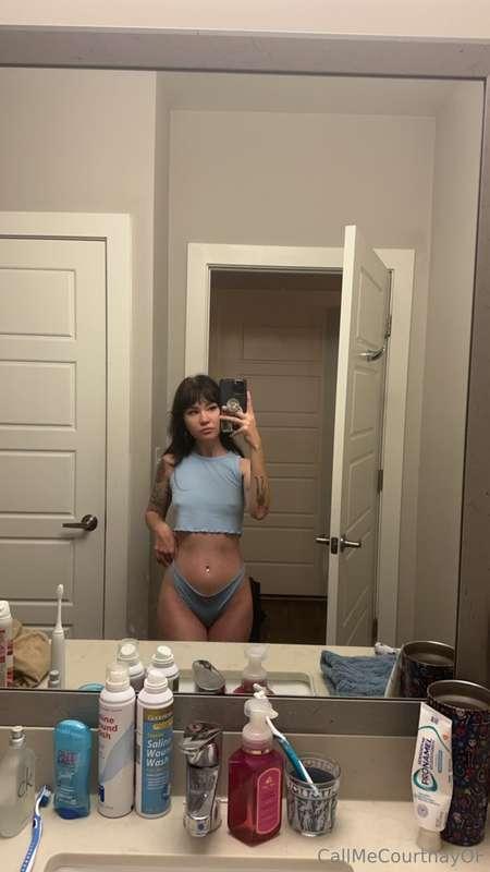 answering dms tonight! 🥰
