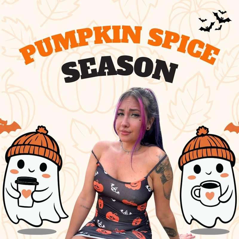 🎃 first babe to grab me a pumpkin spice coffee gets a vid of..