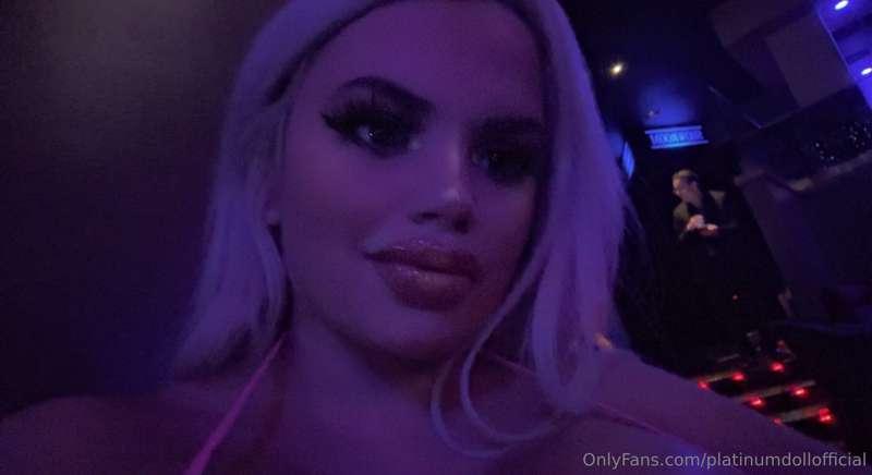Welcome to my onlyfans account. I’m one bad blonde oversized..
