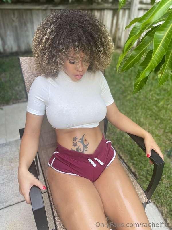 I'll sit right here and be patient for you 😌
