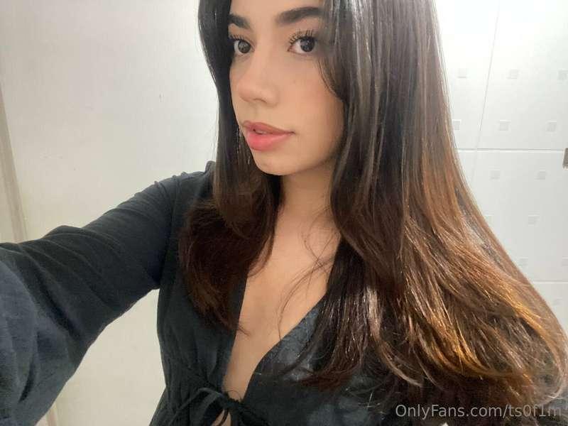 What do you think my hair smells like? 🤫😏