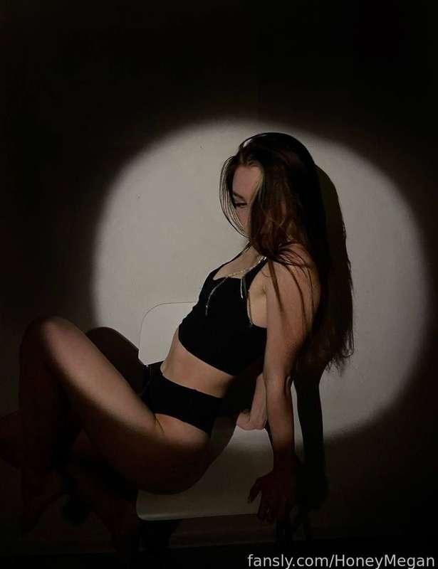 honeymegan image #0