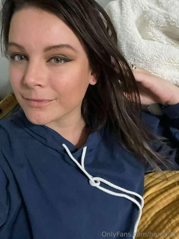 Stopping by to say hi 😘