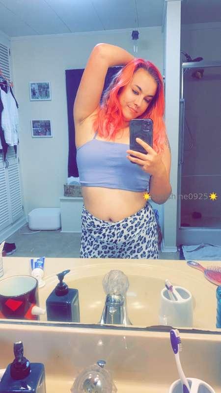 Who wants to help me workout 🤭😘