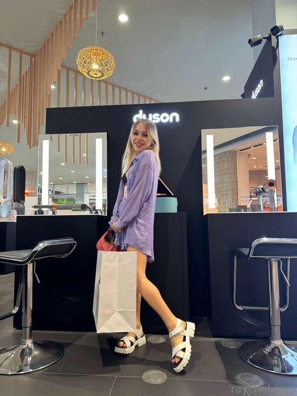 It seems that someone beat you to the best gift for me! 🥰 Bu..