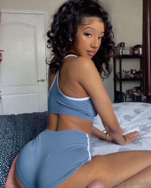 badgalkate image #2