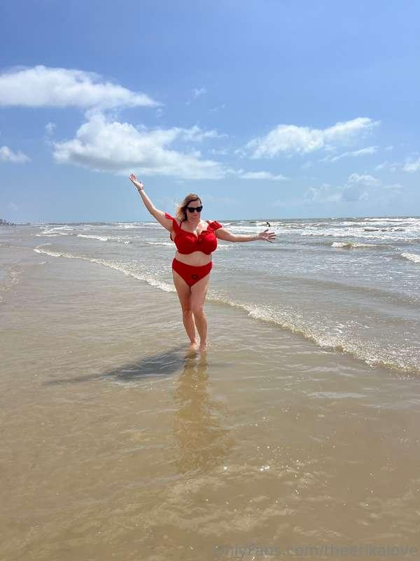 Loving the beach this weekend!