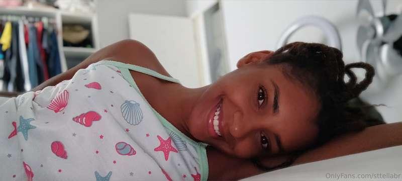 So cute ❤️ That it doesn't even look like she does anal that..