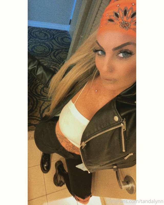Hi ☺️
I’m back from Florida - Daytona Bike Week & came home ..