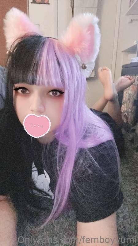 The Pose, all that’s missing is your hard cock in between my..