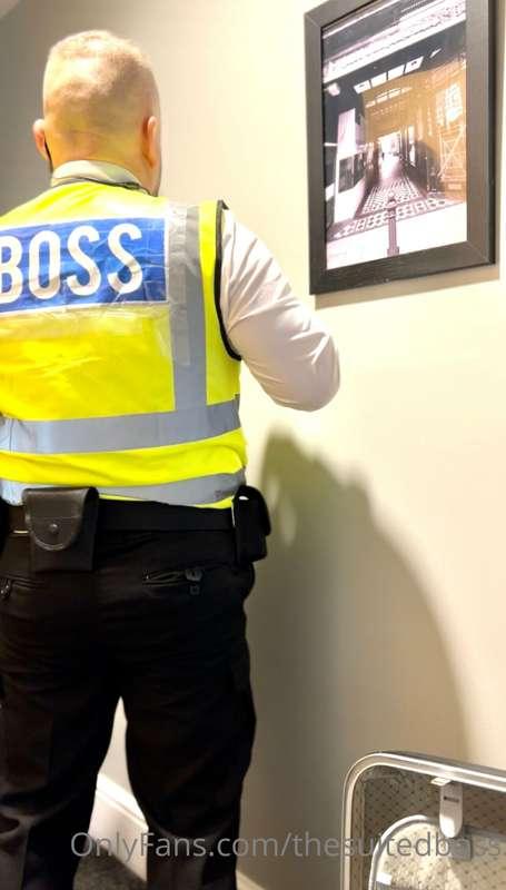 thesuitedboss image #4