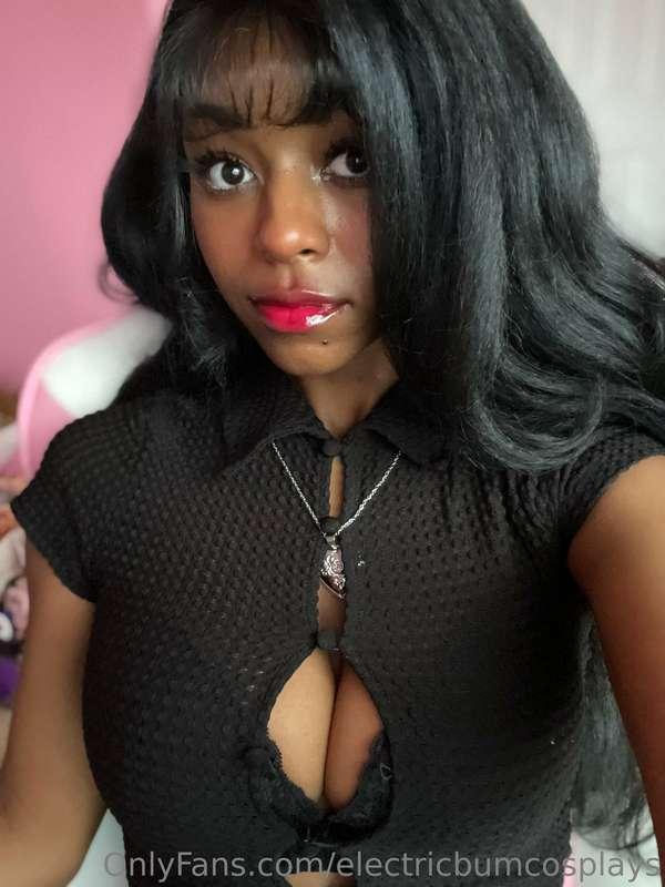 electricbumcosplays image #0